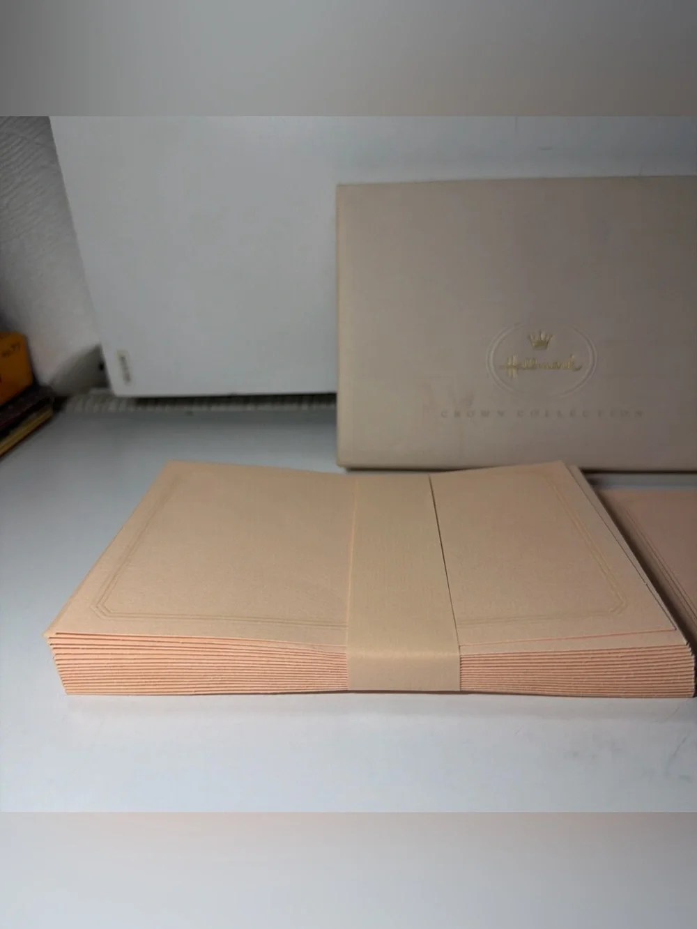 Hallmark Crown Collection Folded Note Cards in Peach Blush